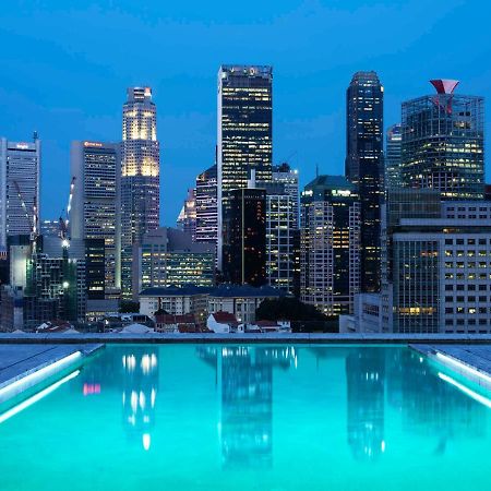 Mondrian Singapore Duxton ภายนอก รูปภาพ The rooftop pool at the Standard East Village